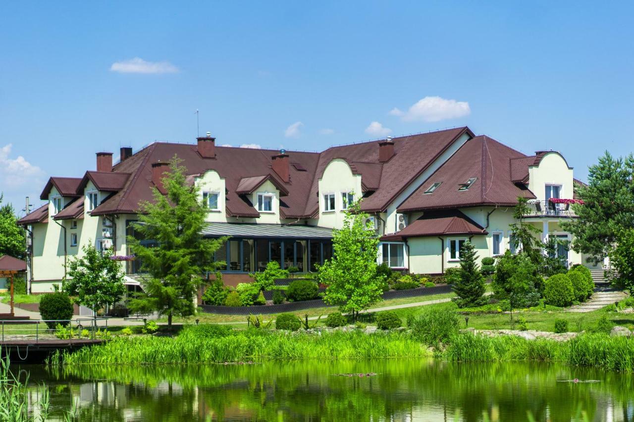 Hotel Dworek Helena Biała Podlaska Exterior foto